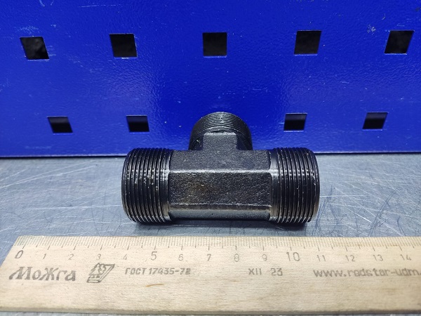 Тройник S36 М30х1,5 - М30х1,5 - М30х1,5 1