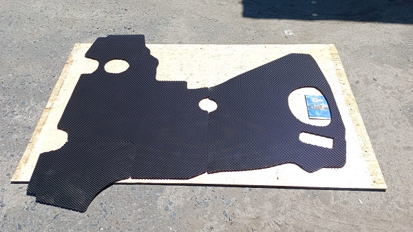 Коврик JCB черный