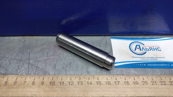 Втулка направляющая клапана МТЗ 240-1007032