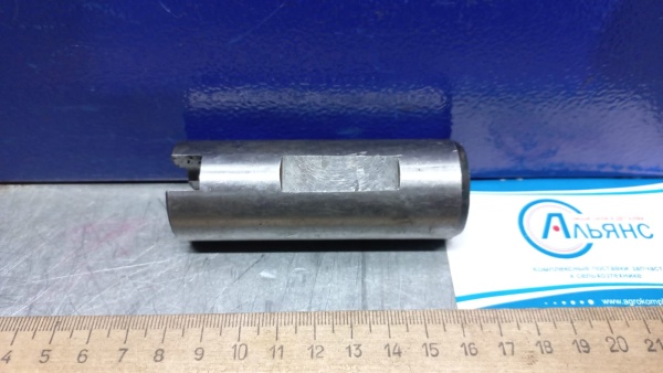 Ось сателита ЮМЗ 36-2403026